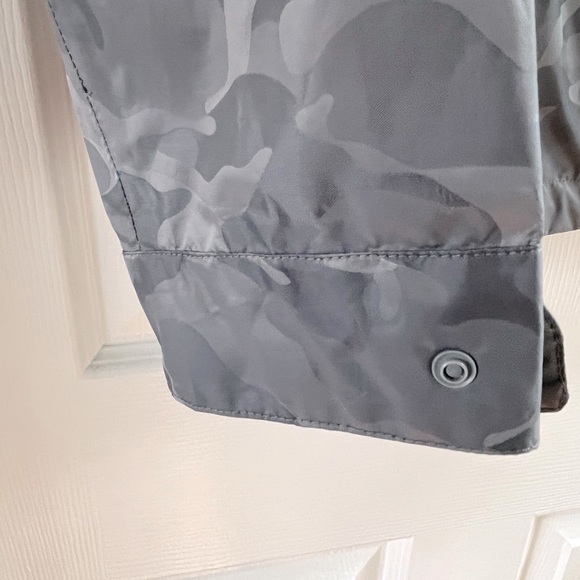 New The North Face Novelty Venture Jacket Mid Grey Camo - Picture 4 of 8